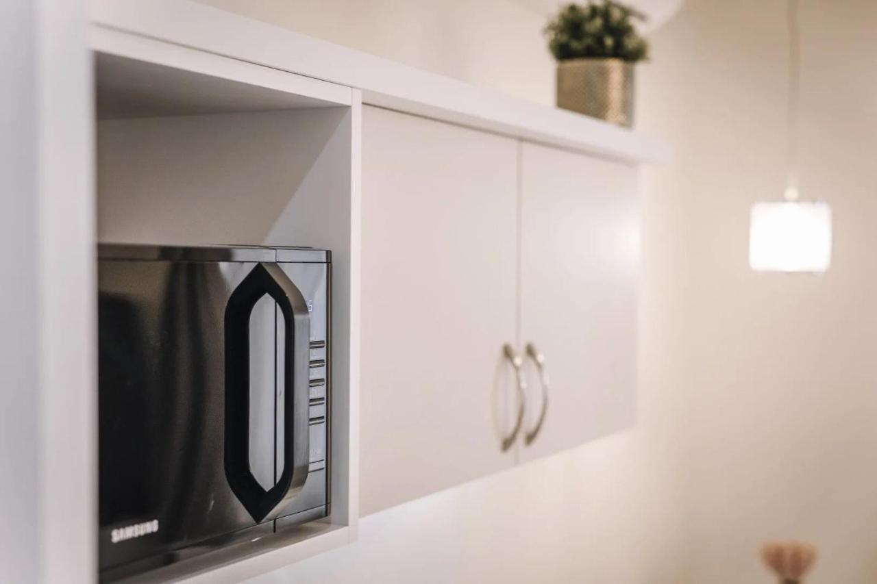 Apartmanhaz Soho Gyor Luaran gambar