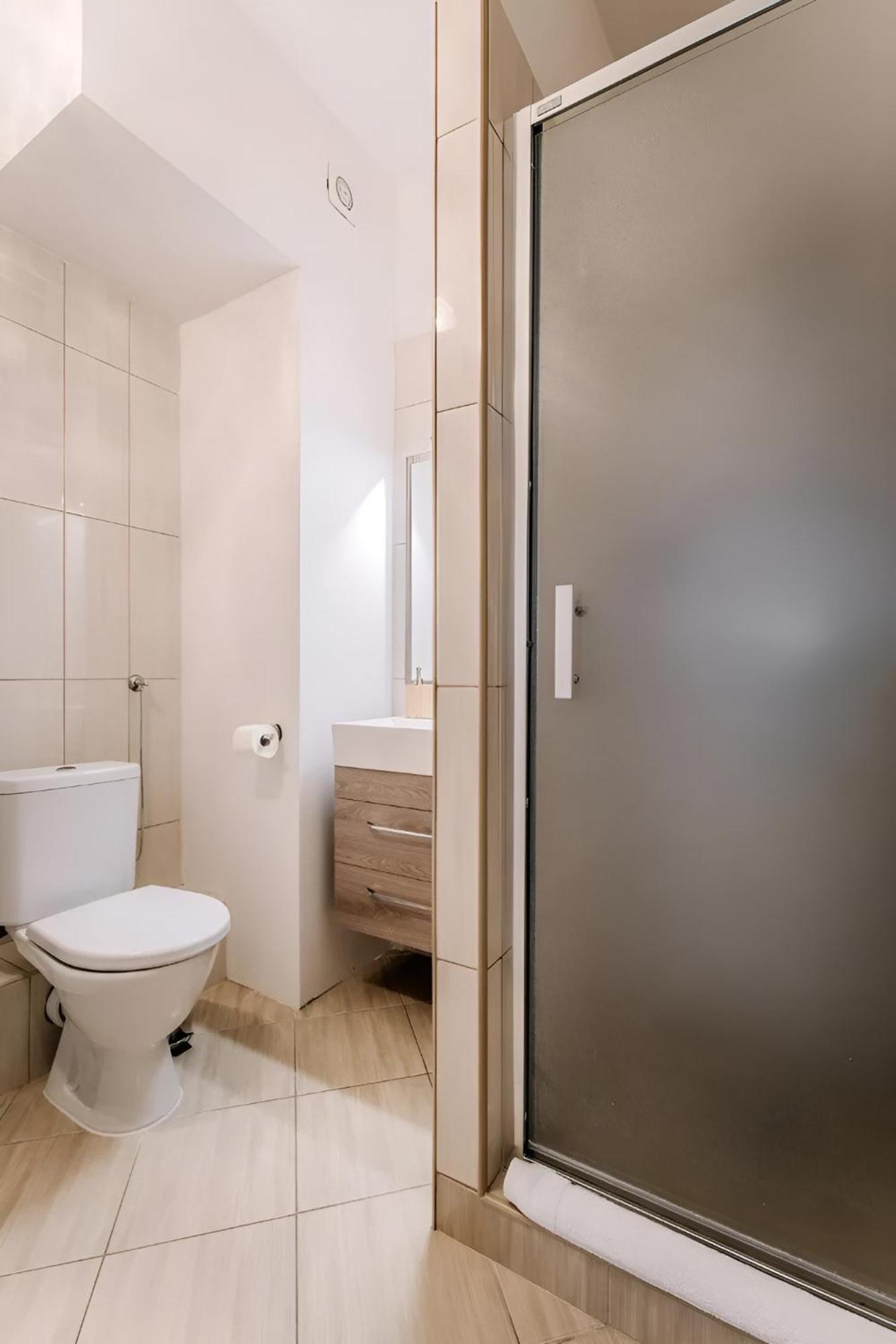 Apartmanhaz Soho Gyor Luaran gambar
